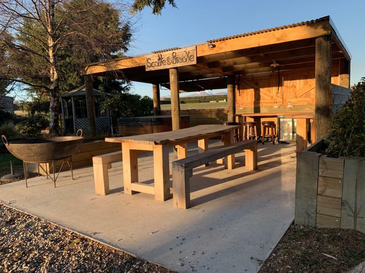 Trout 'N' Trail B&B Ranfurly Экстерьер фото